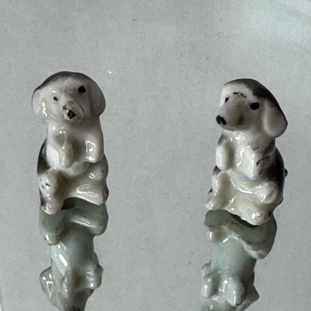 Dachshund 2 mini dog figurines vintage 1960’s - 80’ 1”